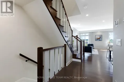 86 Escarpment Crescent Ottawa ON K2T 0L8