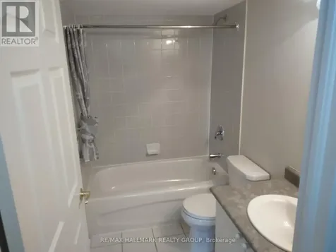 429 Somerset Street West Ottawa ON K2P 2P5
