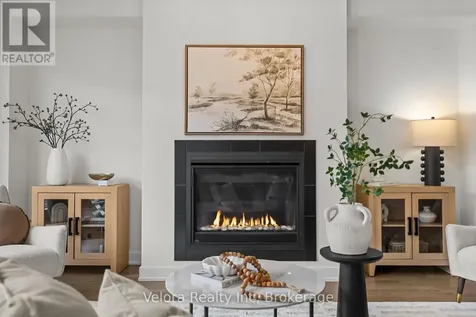 744 Cope Drive Ottawa ON K2S 2P8