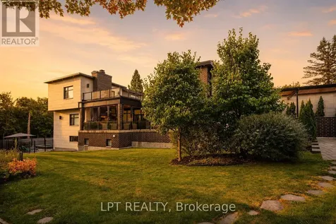 847 Walkley Road Ottawa ON K1V 6R6