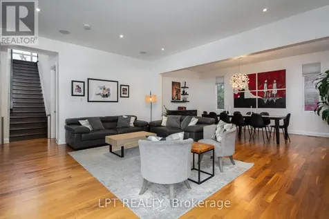 847 Walkley Road Ottawa ON K1V 6R6