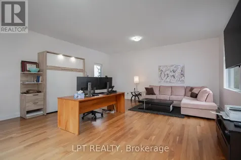 847 Walkley Road Ottawa ON K1V 6R6