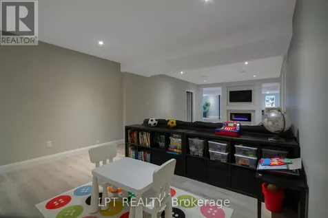 847 Walkley Road Ottawa ON K1V 6R6