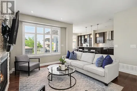 330 Devonian Way Ottawa ON K2T 0L5