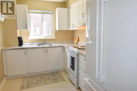 4 Pearl Street Smiths Falls ON K7A 5B5