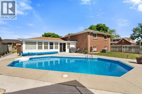 36 Cherrywood Leamington ON N8H 4Z9