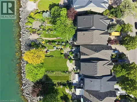 23 Edgewater Drive Stoney Creek ON L8E 4Z2