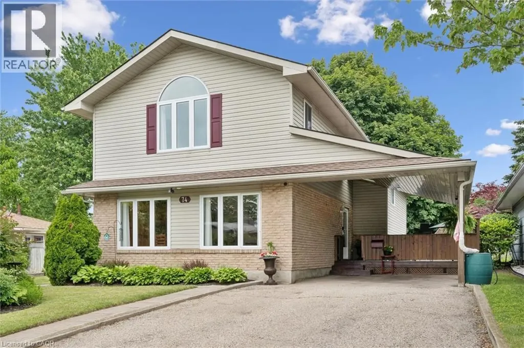 74 Calmcrest Drive Kitchener ON N2E 1V3
