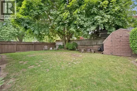74 Calmcrest Drive Kitchener ON N2E 1V3