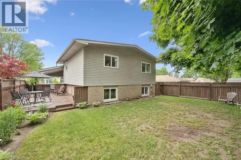74 Calmcrest Drive Kitchener ON N2E 1V3