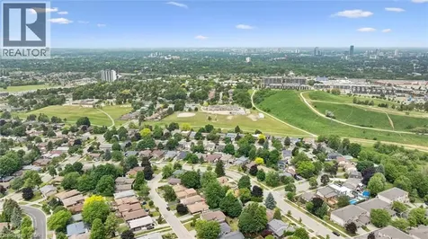 74 Calmcrest Drive Kitchener ON N2E 1V3