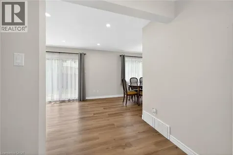 175 Queen Victoria Drive Hamilton ON L8W 1W6