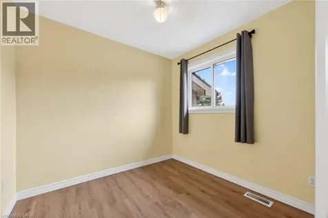 175 Queen Victoria Drive Hamilton ON L8W 1W6