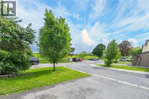 175 Queen Victoria Drive Hamilton ON L8W 1W6