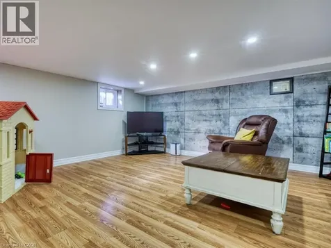 52 Carter Street Port Colborne ON L3K 3J6