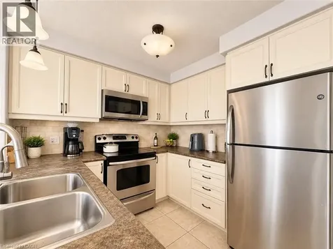 1333 Countrystone Drive Kitchener ON N2N 3R9