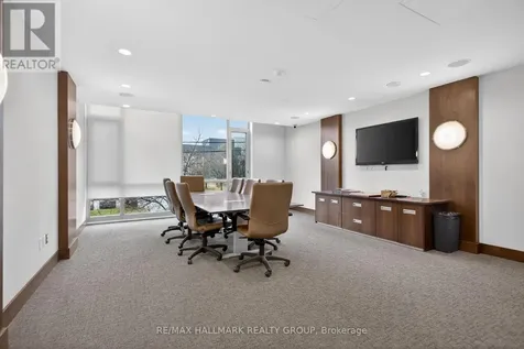 201 Parkdale Avenue Ottawa ON K1Y 1E8