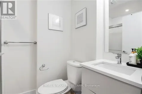 108 Richmond Road Ottawa ON K1Z 0B3