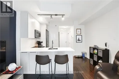 108 Richmond Road Ottawa ON K1Z 0B3