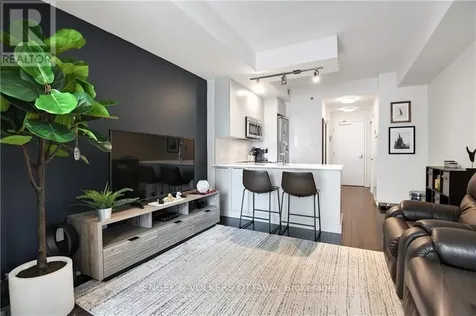 108 Richmond Road Ottawa ON K1Z 0B3