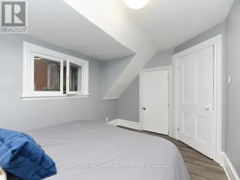 419 Besserer Street Ottawa ON K1N 6B9