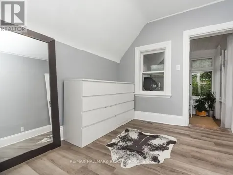419 Besserer Street Ottawa ON K1N 6B9