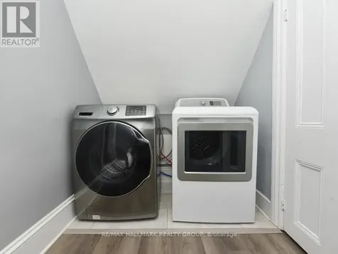419 Besserer Street Ottawa ON K1N 6B9