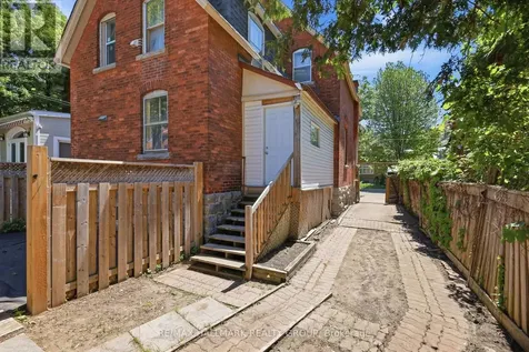 419 Besserer Street Ottawa ON K1N 6B9