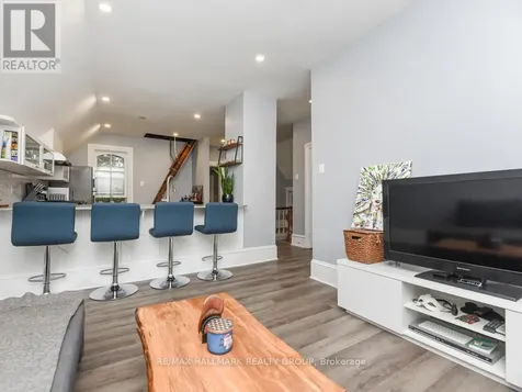 419 Besserer Street Ottawa ON K1N 6B9