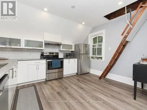 419 Besserer Street Ottawa ON K1N 6B9