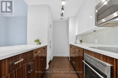 201 Parkdale Avenue Ottawa ON K1Y 1E8