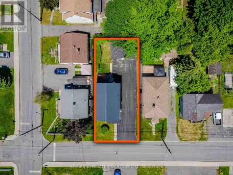 213 8th Street East Cornwall ON K6H 2S6