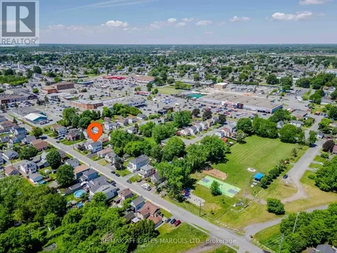 213 8th Street East Cornwall ON K6H 2S6