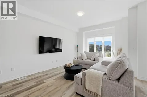 13 Rachel Drive Stoney Creek ON L8E 0K6