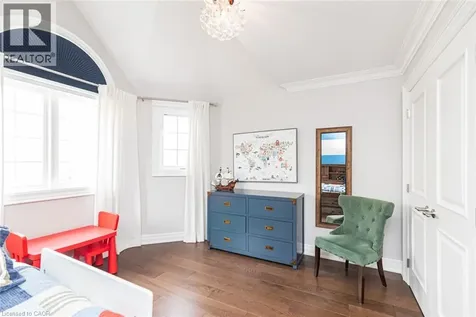 178 Valmont Court Ancaster ON L9G 5A1
