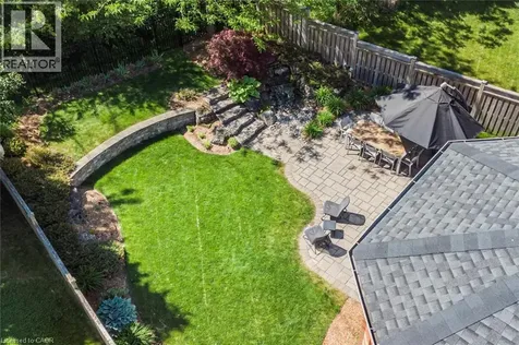 178 Valmont Court Ancaster ON L9G 5A1