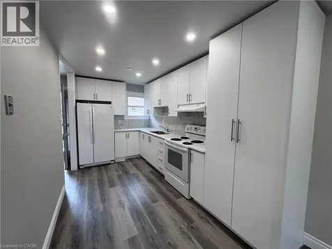153 Limeridge Road West Hamilton ON L9C 2V3