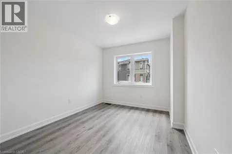 100 Hollywood Court Cambridge ON N1R 0C5