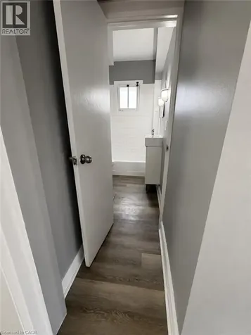 36 Brighton Avenue St. Catharines ON L2M 5S7