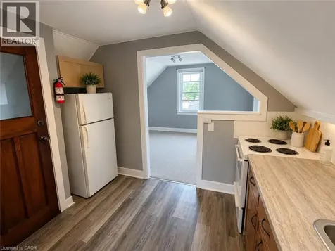 36 Brighton Avenue St. Catharines ON L2M 5S7