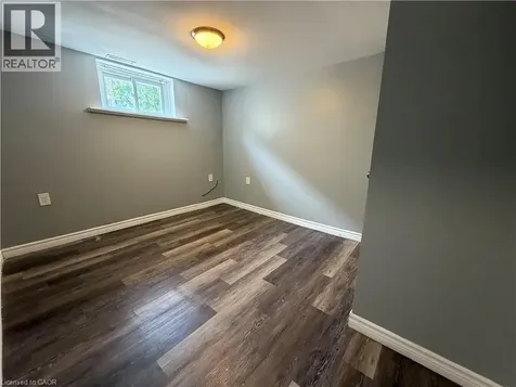 36 Brighton Avenue St. Catharines ON L2M 5S7