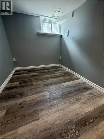 36 Brighton Avenue St. Catharines ON L2M 5S7