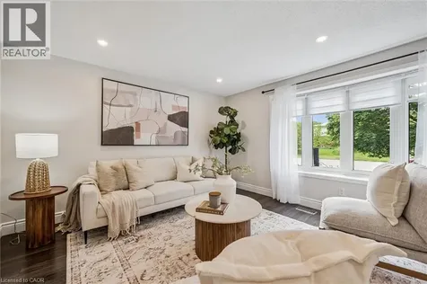 694 Highpoint Avenue Waterloo ON N2V 1G9