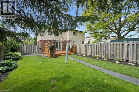 694 Highpoint Avenue Waterloo ON N2V 1G9
