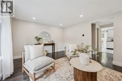 694 Highpoint Avenue Waterloo ON N2V 1G9