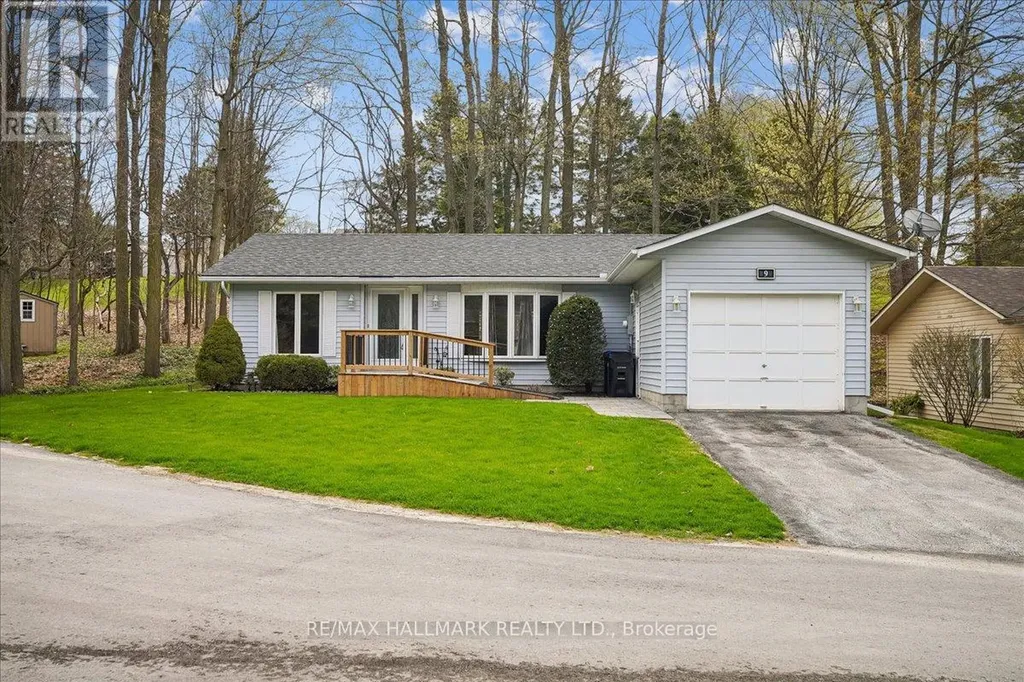 9 Pinetree Court New Tecumseth ON L0G 1W0