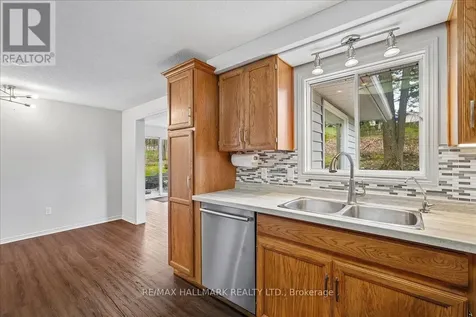 9 Pinetree Court New Tecumseth ON L0G 1W0