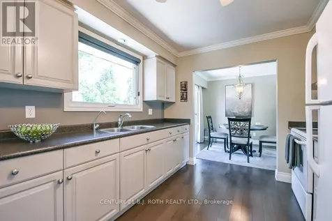 424 Jamieson Drive Orillia ON L3V 4Y5