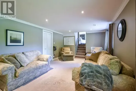 424 Jamieson Drive Orillia ON L3V 4Y5