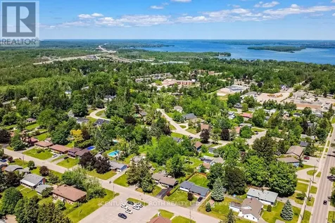 424 Jamieson Drive Orillia ON L3V 4Y5